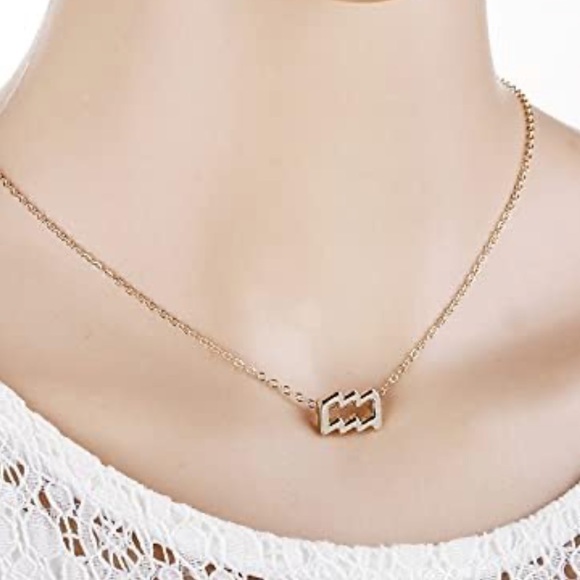 Aquarius ♒️ Constellation Gold Pendant Necklace Zodiac Aquarius - Picture 2 of 7